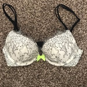 Victoria’s Secret Very Sexy Push Up